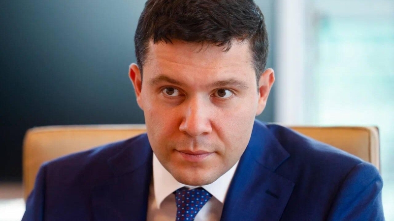 Алиханов рассказал о популярности игрушек по российским мультфильмам