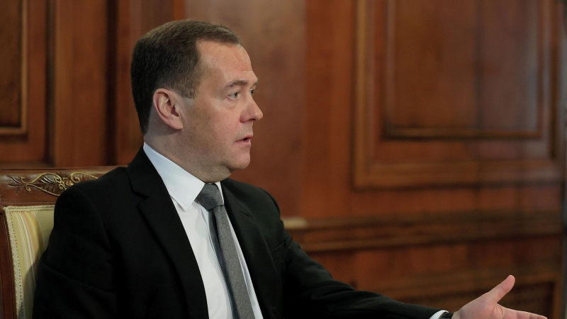 Медведев оценил количество нарушений на выборах в единый день голосования