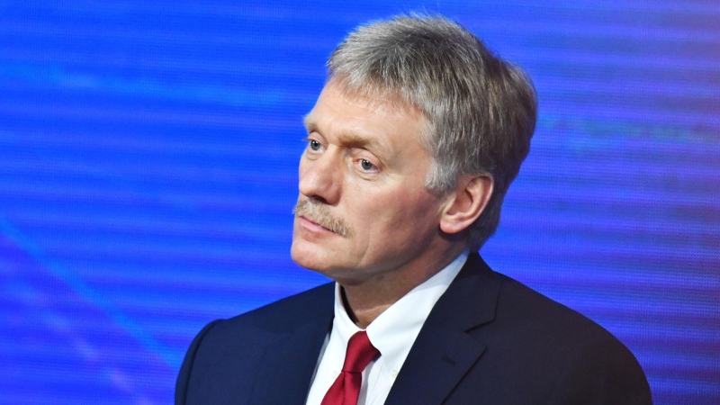 Песков отметил неэффективность введенных против России санкций