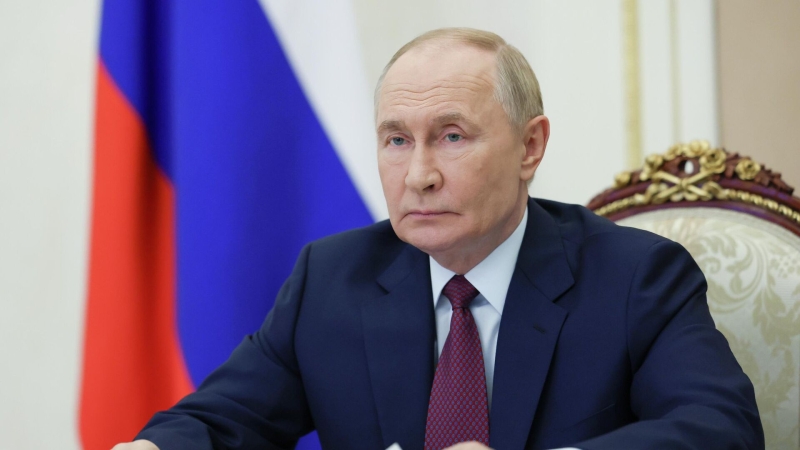 Путин назвал Госдуму опорой правительства