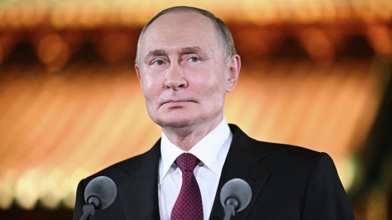 Путин назвал макроэкономическую стабильность одним из приоритетов страны