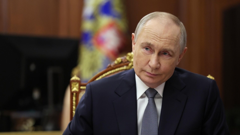 Путин похвалил работу Минкультуры в регионах