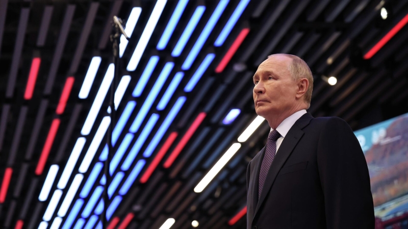Путину показали решения, обеспечивающие превосходство российского ОПК