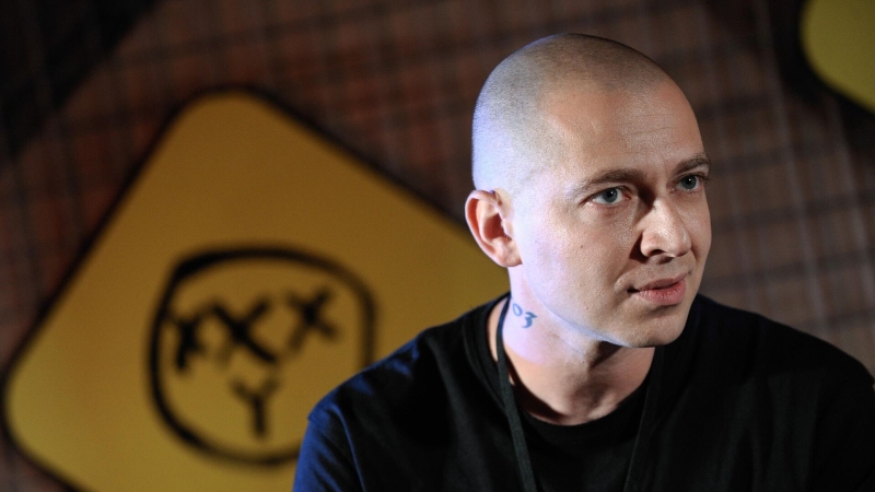 Рэпер Oxxxymiron* сохранил в России статус ИП