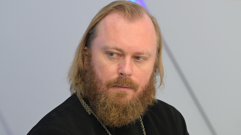 Создание семьи в возрасте 20 лет помогает самореализации, заявил священник