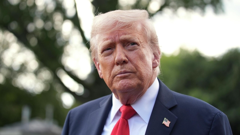 Трамп назвал Карла III давним другом