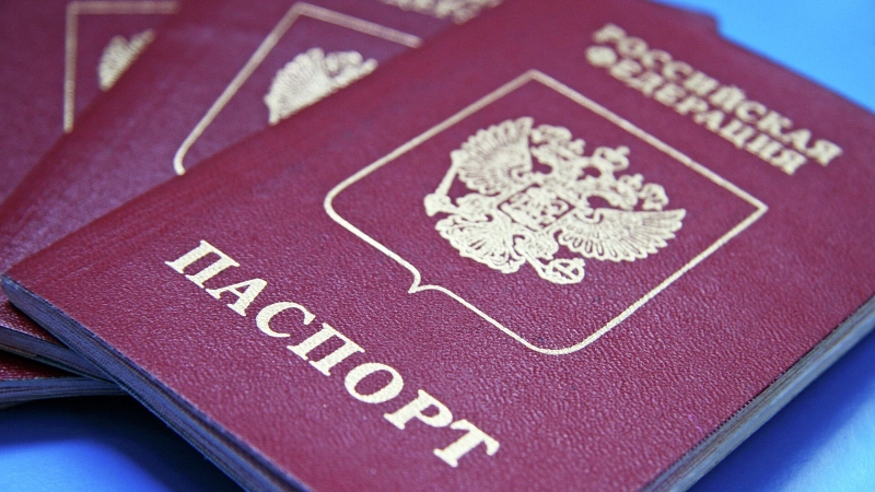 В Китае рассказали, по какому паспорту россияне смогут въехать без визы