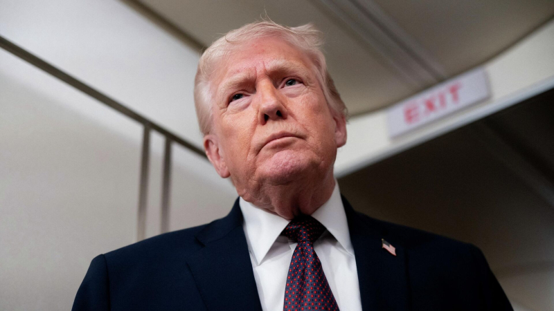 Американцы осудили Трампа за слова о ненужности промежуточных выборов