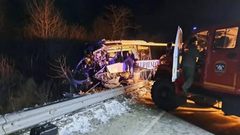 Число пострадавших после ДТП с автобусом в Приморье выросло до семи