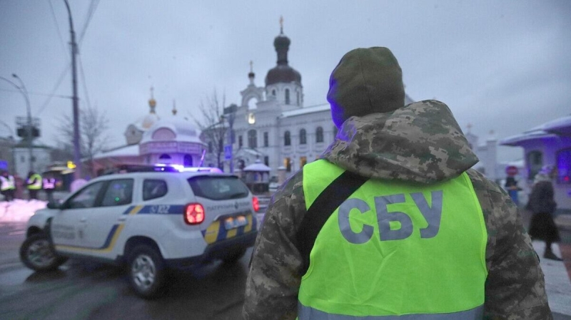 "Хотят взломать систему". Кто лишил Украину самого главного