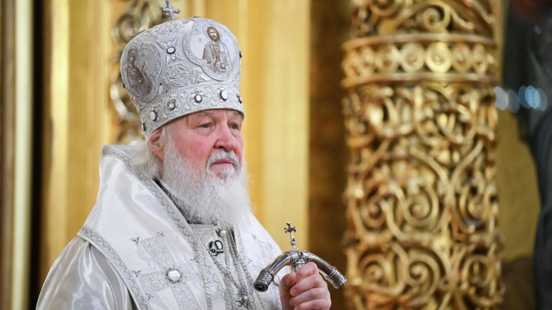 Патриарх Кирилл провел встречу с митрополитом Тихоном и главой Крыма