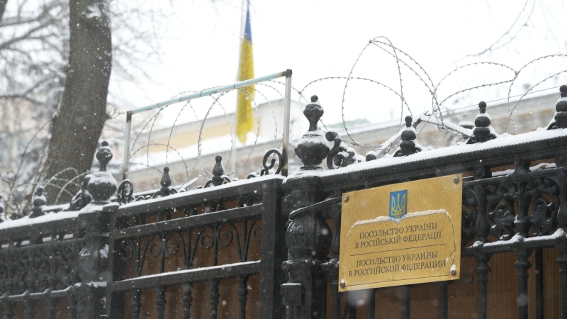 Суд вернул МОЭК один из ее исков к посольству Украины