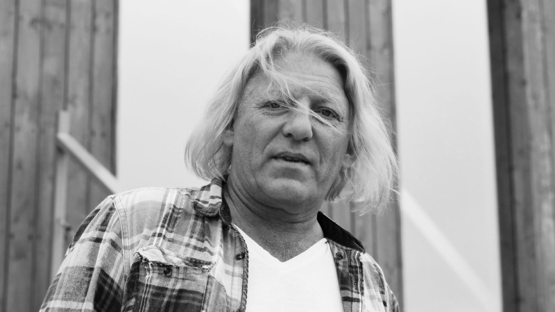 Умер режиссер и продюсер Александр Олейников