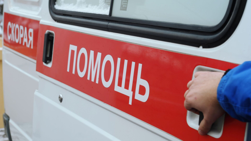 Житель Махачкалы спас двух детей, провалившихся под лед