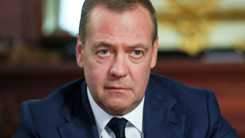 Медведев оценил взаимодействие с Монголией