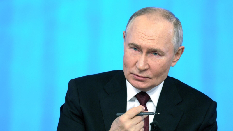 Путин предложил дать льготы компаниям, внедряющим биотехнологии