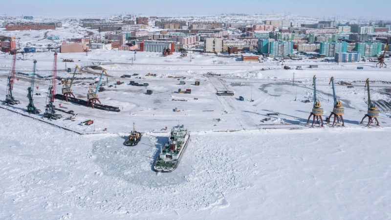 Россия открыта к сотрудничеству по Северному морскому пути, заявил МИД