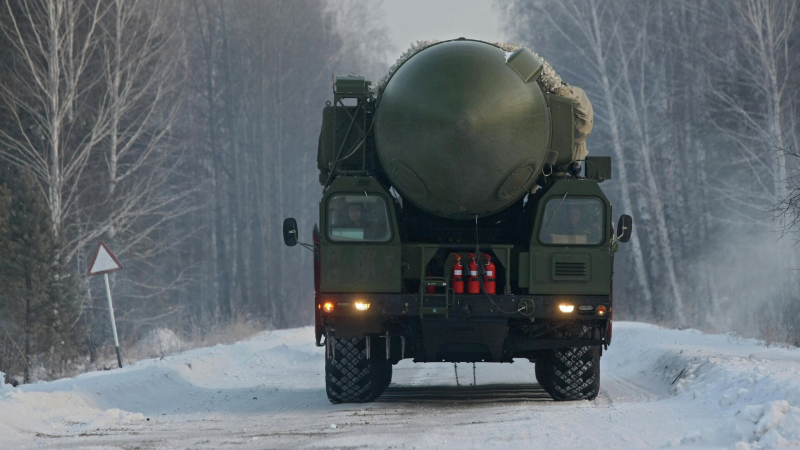 "Станут главными целями". Чем ответит Россия на ядерное оружие на Украине