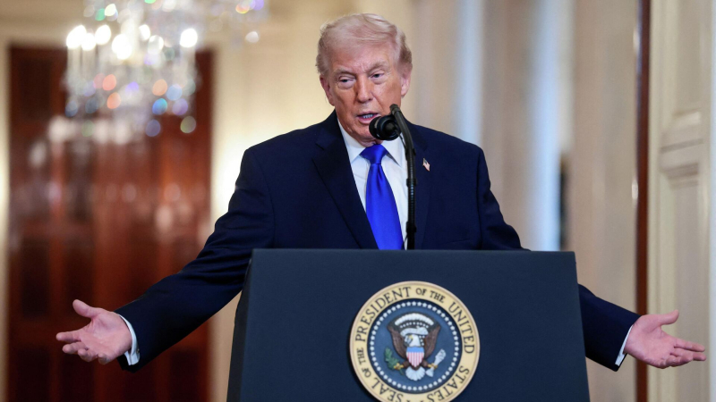 Трамп заявил, что поддержал бы отмену санкций против России после СВО