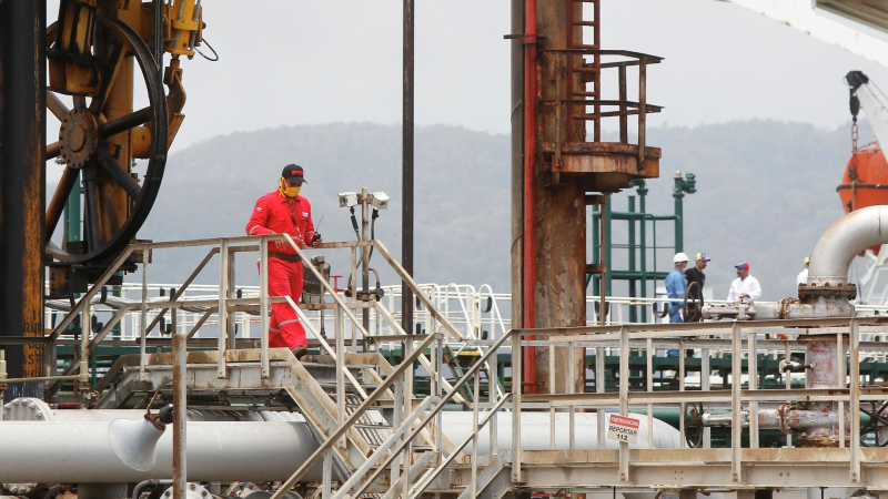 Венесуэла впервые с 2020 года отправила нефть в Израиль, пишет Bloomberg