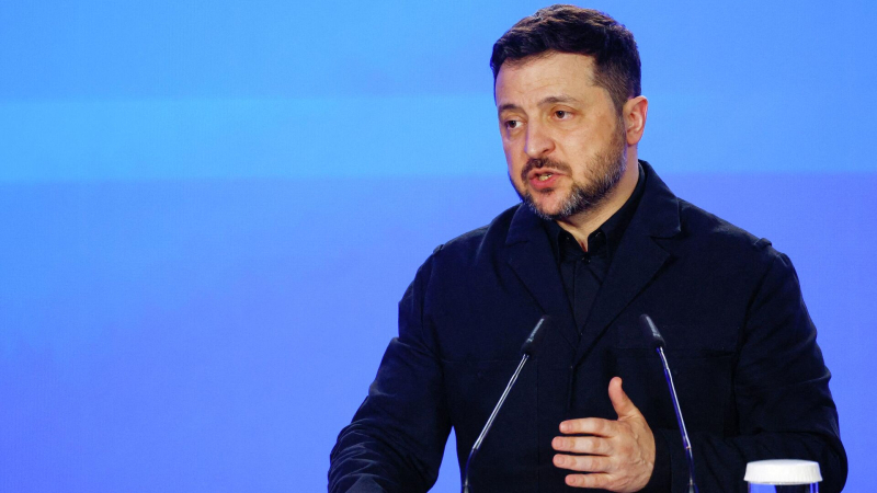 Зеленский уволил начальника управления СБУ, подозреваемого в коррупции