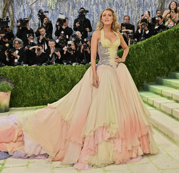 Мода как искусство: самые яркие образы знаменитостей на Met Gala 2026