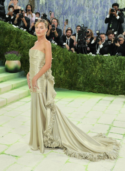 Мода как искусство: самые яркие образы знаменитостей на Met Gala 2026