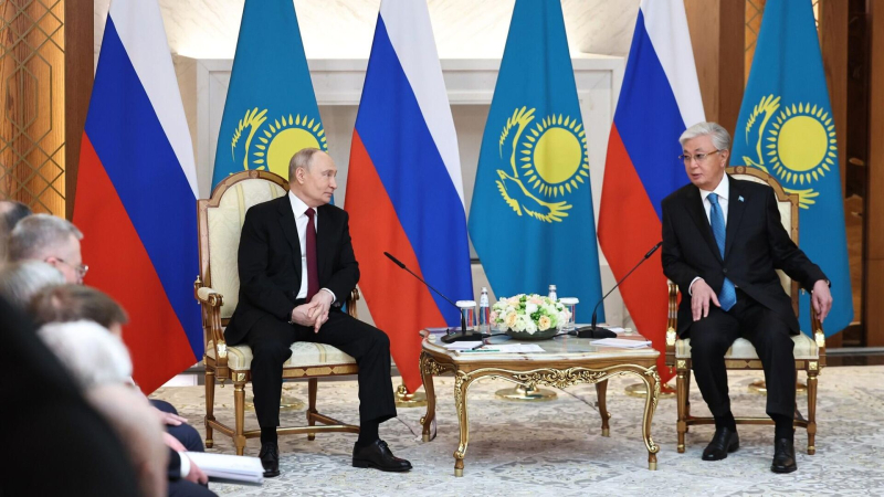 Путин и Токаев делают заявления для СМИ