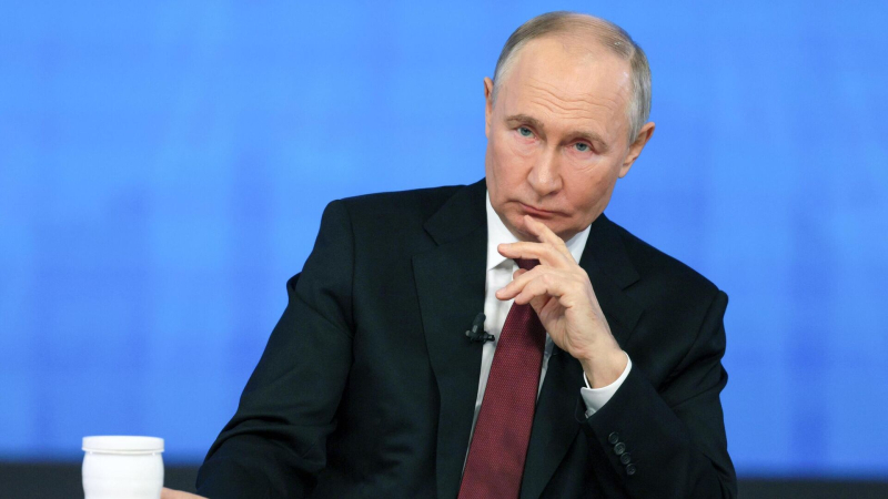 Технологии политической жизни претерпевают изменения, заявил Путин