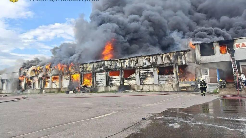В Новой Москве полностью ликвидировали пожар на рынке
