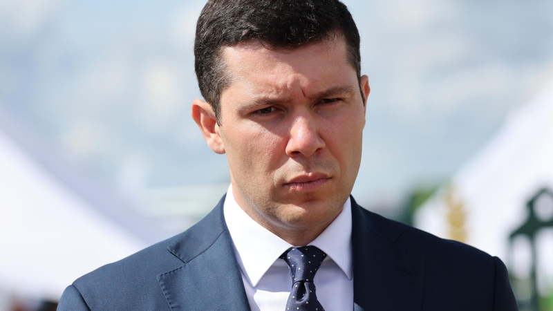 Алиханов: нужно пересмотреть стоимость строительства атомных ледоколов