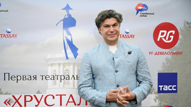 Цискаридзе стал лауреатом "Хрустальной Турандот" в номинации "Лучший дебют"