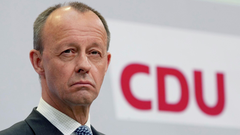 Депутат бундестага заявил, что Мерц не уйдет в отставку добровольно