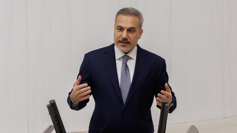 Фидан намерен обсудить в Москве ситуацию с безопасностью в Черном море