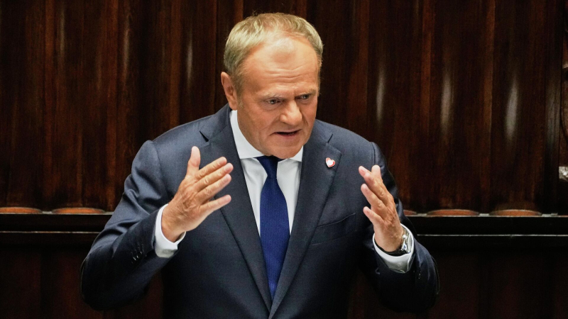 "Хуже преступления". Туск высказался о споре между Украиной и Польшей