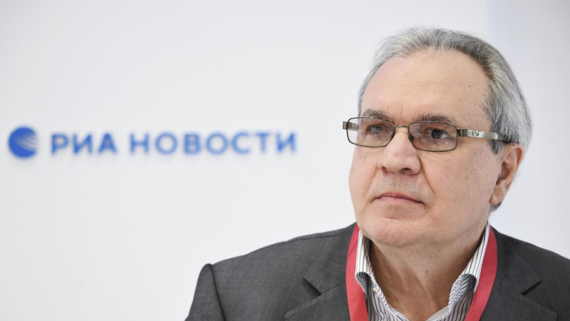 ИИ не сможет заменить журналистов, считает Фадеев