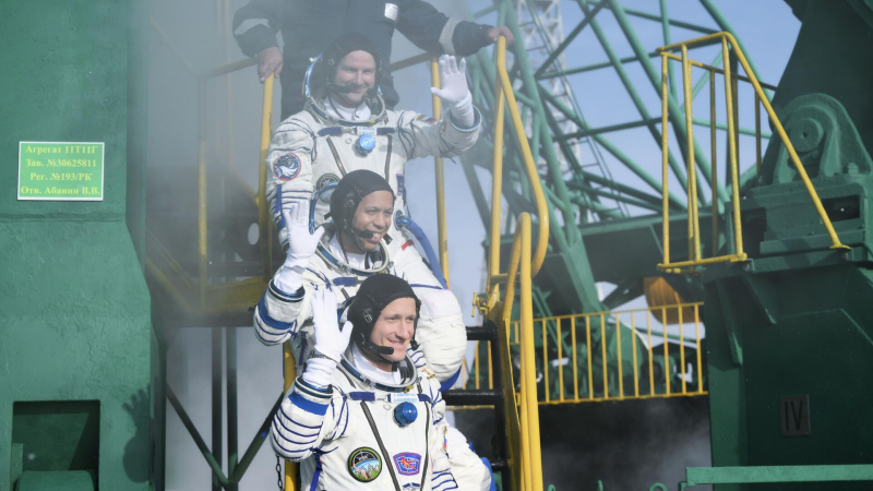 Космонавты рассказали, в чем сила и уникальность России