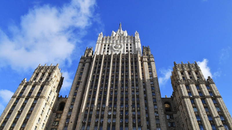 МИД России осудил атаку боевиков на аэропорт в столице Нигера