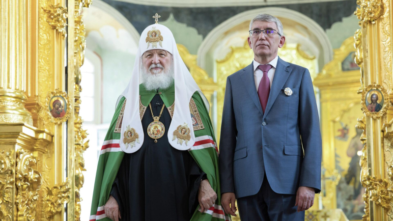 Патриарх Кирилл освятил Успенский собор Тульского кремля