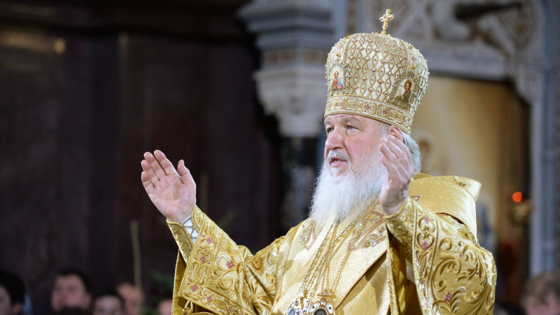 Патриарх Кирилл призвал творческих людей "не работать на сатану"