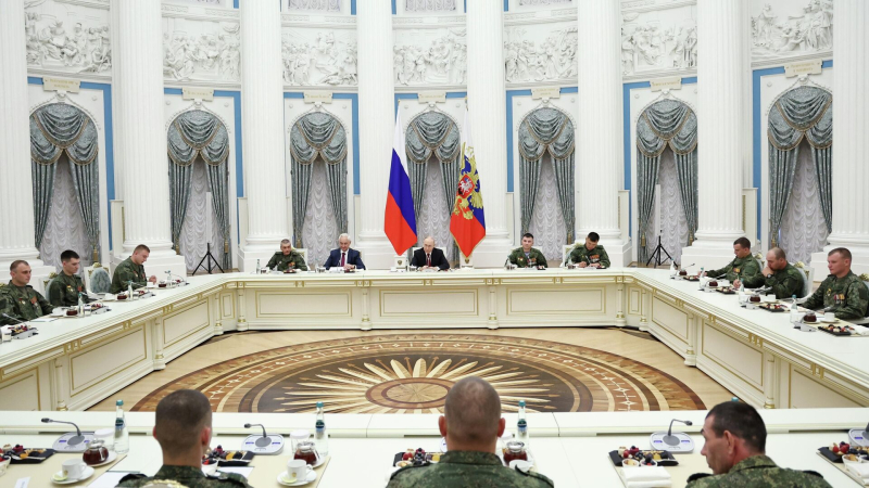 Путин поддержал идею привлекать штурмовиков для внедрения новых технологий