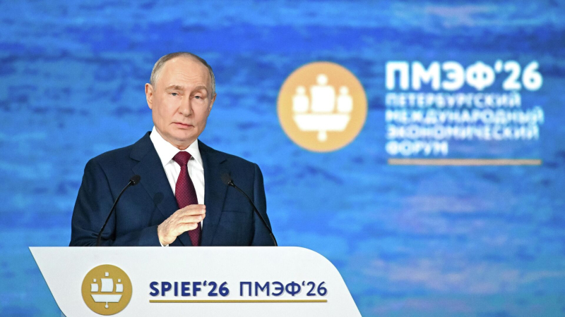 Путин рассказал об историческом выборе, связанном с цифровыми платформами