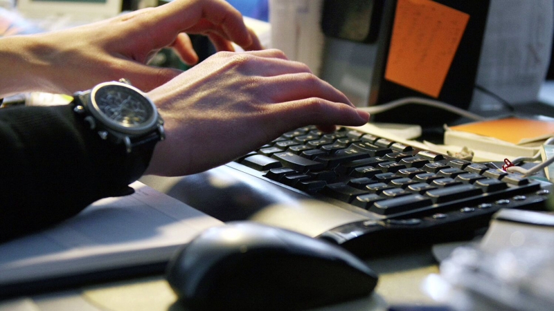 Россиянам рассказали, сколько дней они будут работать и отдыхать в июле