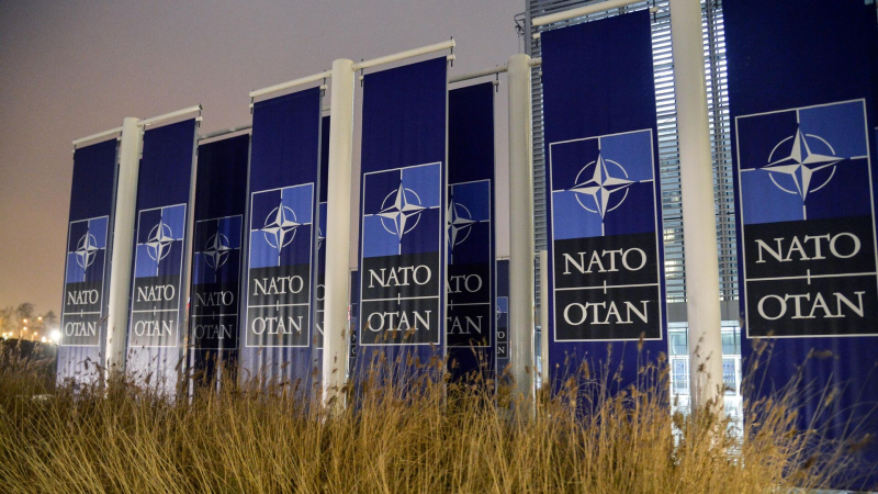 СМИ: НАТО обсуждает новые денежные обязательства по военной помощи Киеву