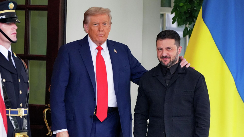 СМИ сообщили о телефонном разговоре Трампа и Зеленского