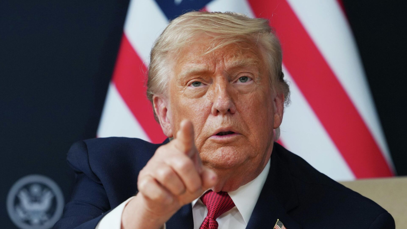 Трамп пригрозил нефтяным компаниям проблемами, если они не снизят цены