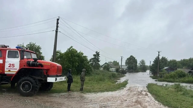 В Оренбуржье из-за подтоплений после ливней закрыли пять мостов
