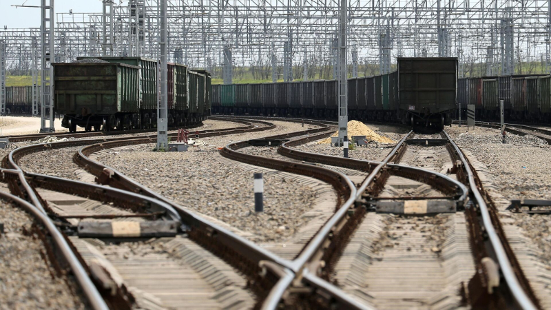 В Пермском крае проверят приостановку движения электрички из-за оползня