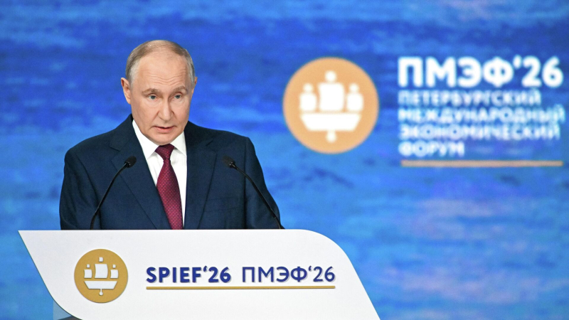 ВСУ "потеряли голову", атакуя ЗАЭС, заявил Путин