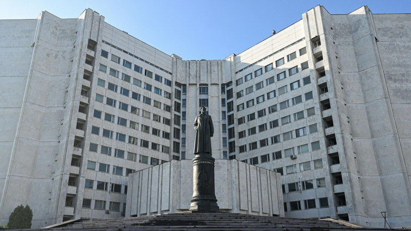 Британцы ответят за преступления против России и Украины, заявили в СВР